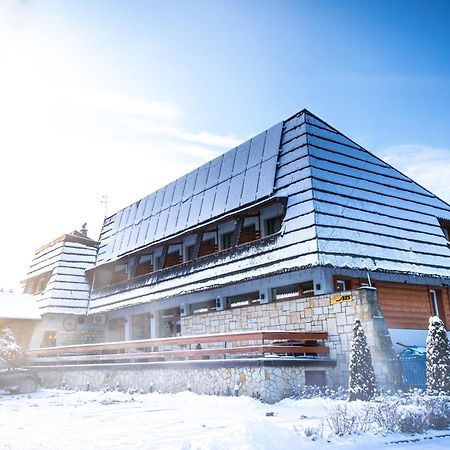 Zajazd Kaluzna Lacko Exteriér fotografie